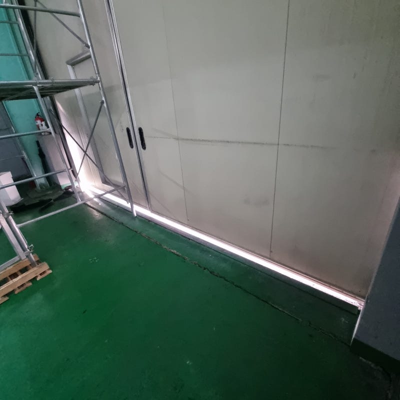 화성 냉동창고 행거도어 고무몰딩 HACCP 인증 햇빛 차단방법